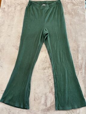 aerie Kids Ribbed Flare Leggings in Dark Green